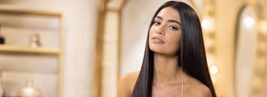 Cabelo liso e brilhante após progressiva brasileira sem formol com tratamento profissional